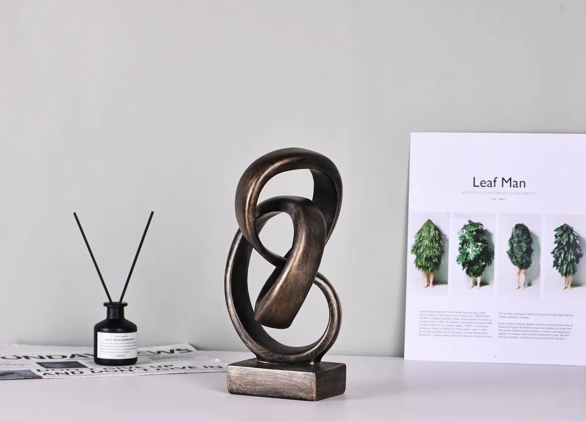 Escultura moderna abstracta de nudo, decoración artística de resina inspirada en el Möbius, elegante decoración para el hogar y la oficina, perfecta para estantes, escritorios y repisas, regalo ideal