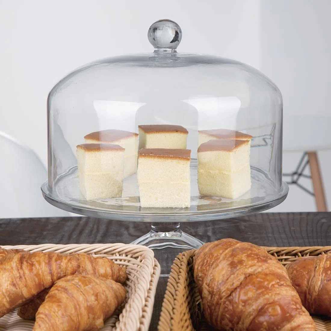 Olympia Cúpula de cristal para tartas con nuevas características útiles para una mejor experiencia